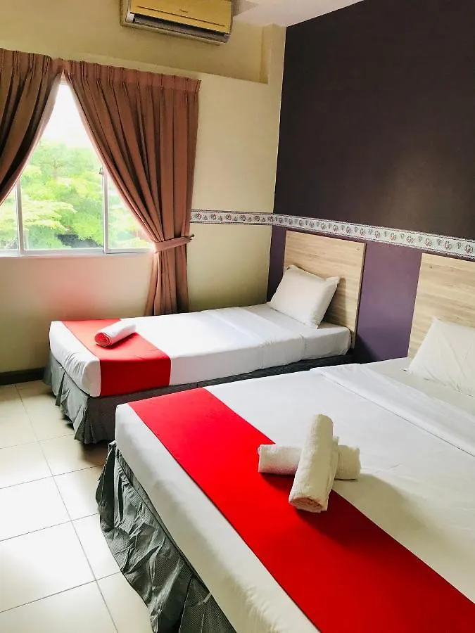 Alia Express Ferringhi Hotel Batu Ferringhi 2*,